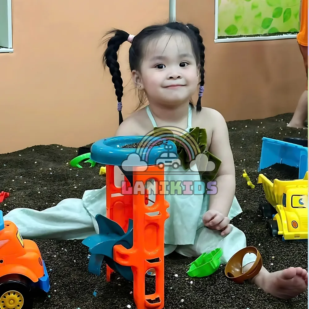 Đồ chơi xúc cát Lanikids