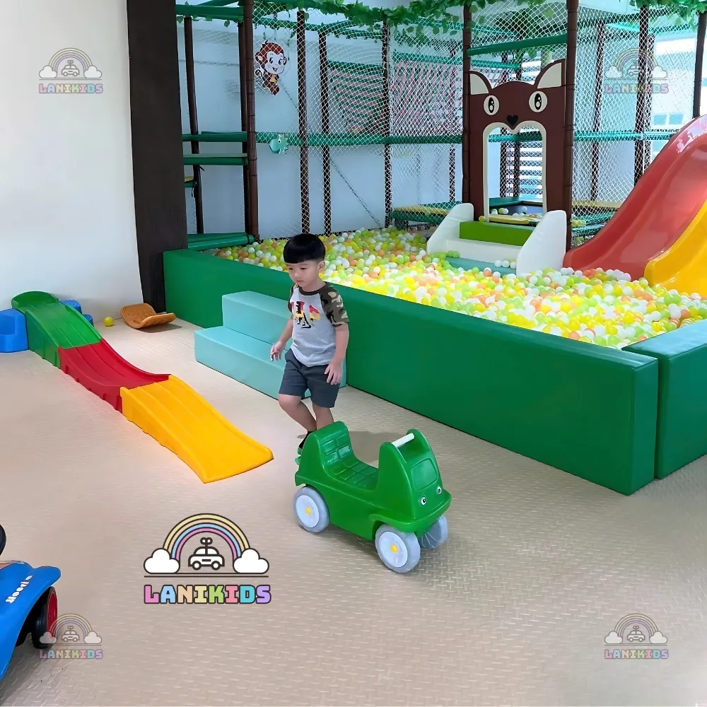 Xe Trượt Dốc Cho Bé Bằng Nhựa ABS An Toàn – Đồ Chơi Khu Vui Chơi Trẻ Em