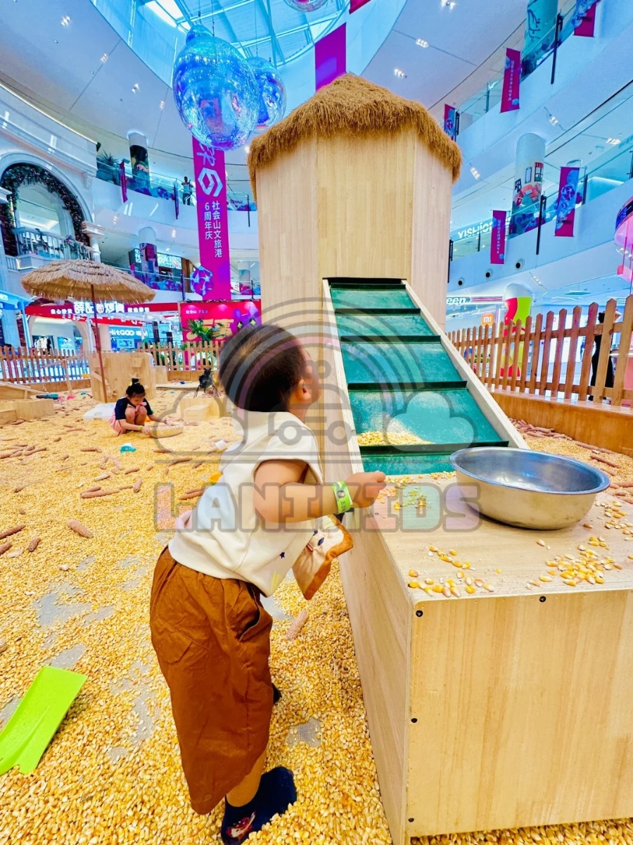 Cánh đồng ngô – Đồ chơi xúc cát Lanikids: giải pháp đầu tư sạch – an toàn – lắp đặt nhanh cho khu vui chơi trẻ em
