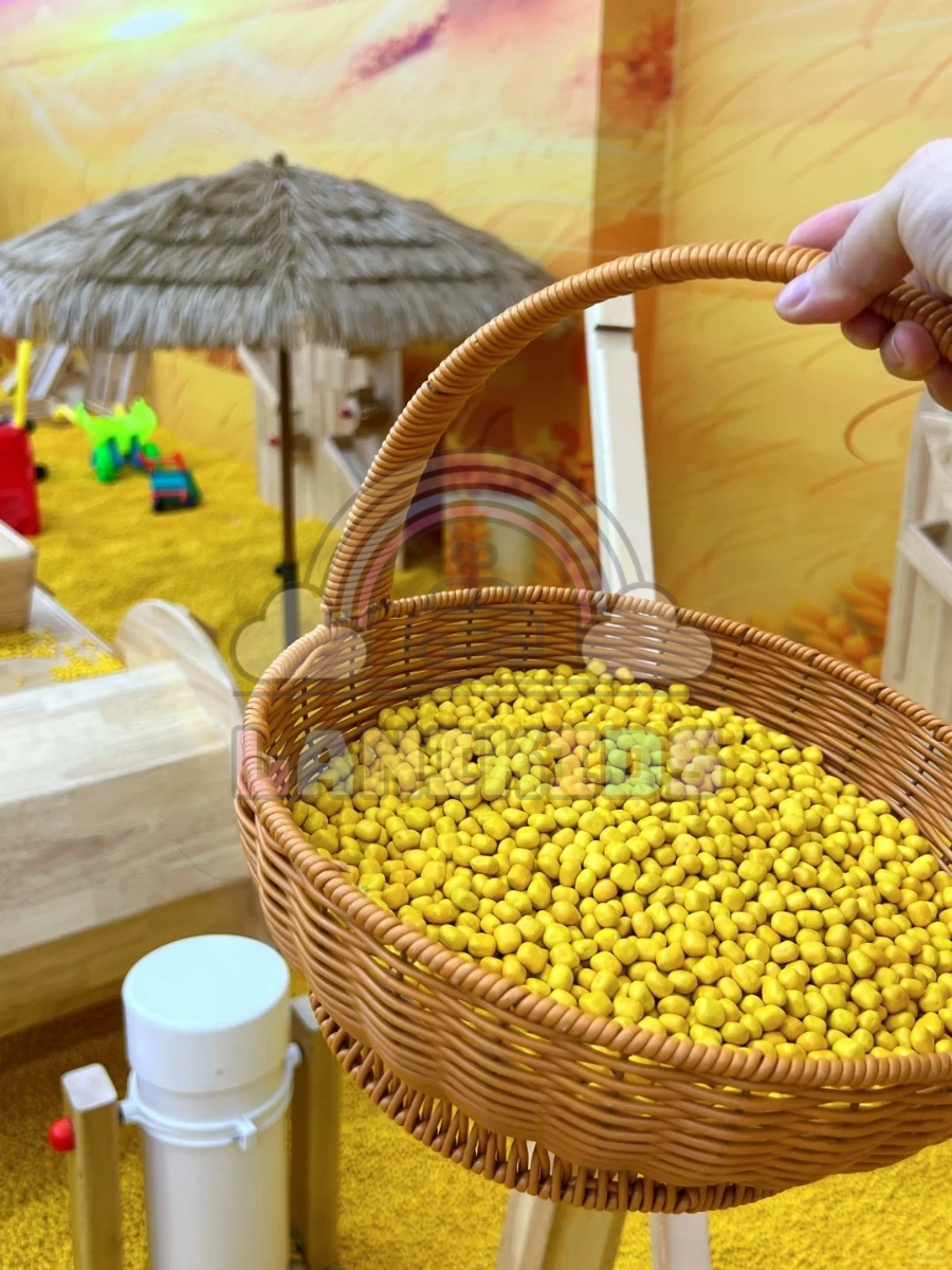 Cánh đồng ngô – Đồ chơi xúc cát Lanikids: giải pháp đầu tư sạch – an toàn – lắp đặt nhanh cho khu vui chơi trẻ em